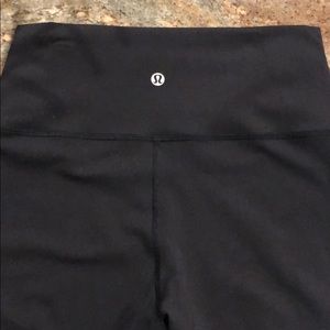 Lululemon Capri workout leggings